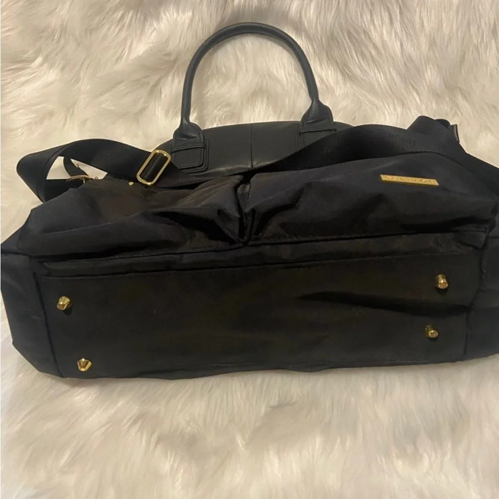 Black Skip Hop Diaper Bag Chelsea Baby Bag Crossbody Shoulder Bag - Picture 11 of 13